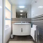 Deluxe Unique-with Private Heated Pool *