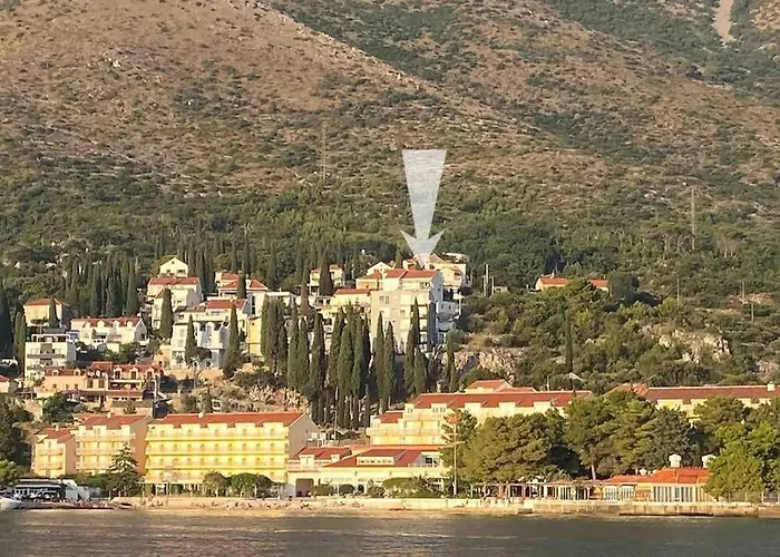 Deluxe Unique-with Private Heated Pool Apartament Cavtat