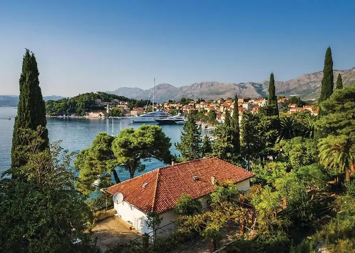 Deluxe Unique-with Private Heated Pool Cavtat