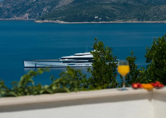 Deluxe Unique-with Private Heated Pool Διαμέρισμα